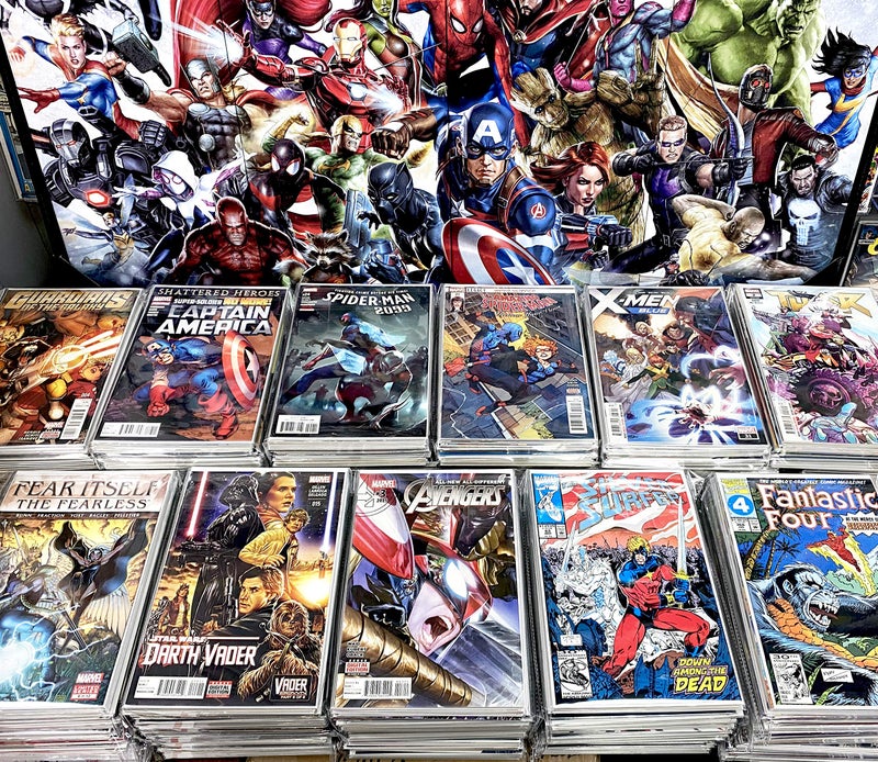 Marvel Comics Premium Comic Books Gift Pack - 24 Collection - MARVEL ONLY - Superheroes Comics Grab Bag - Image 1