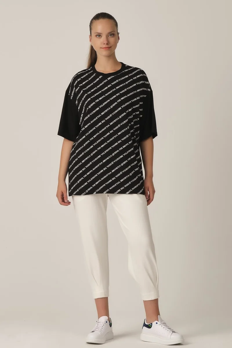 الكسندر جاردي Printed Oversize T-Shirt (UN-70417)
