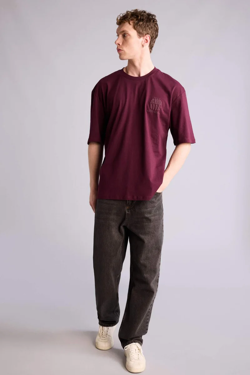 ديفاكتو 100% Cotton Boxy Fit Printed Short Sleeve T-Shirt