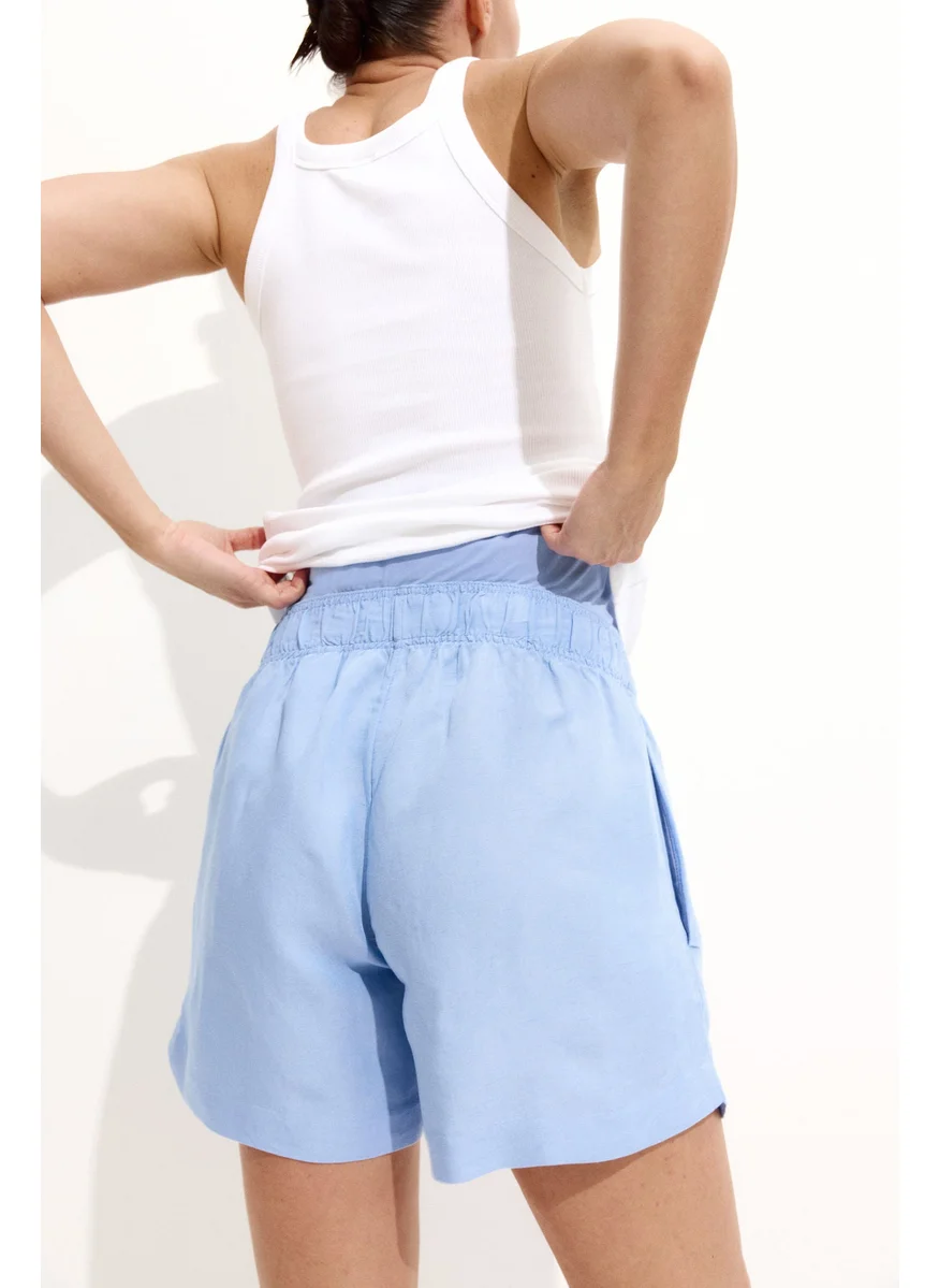 H&M Mama Linen-Blend Shorts