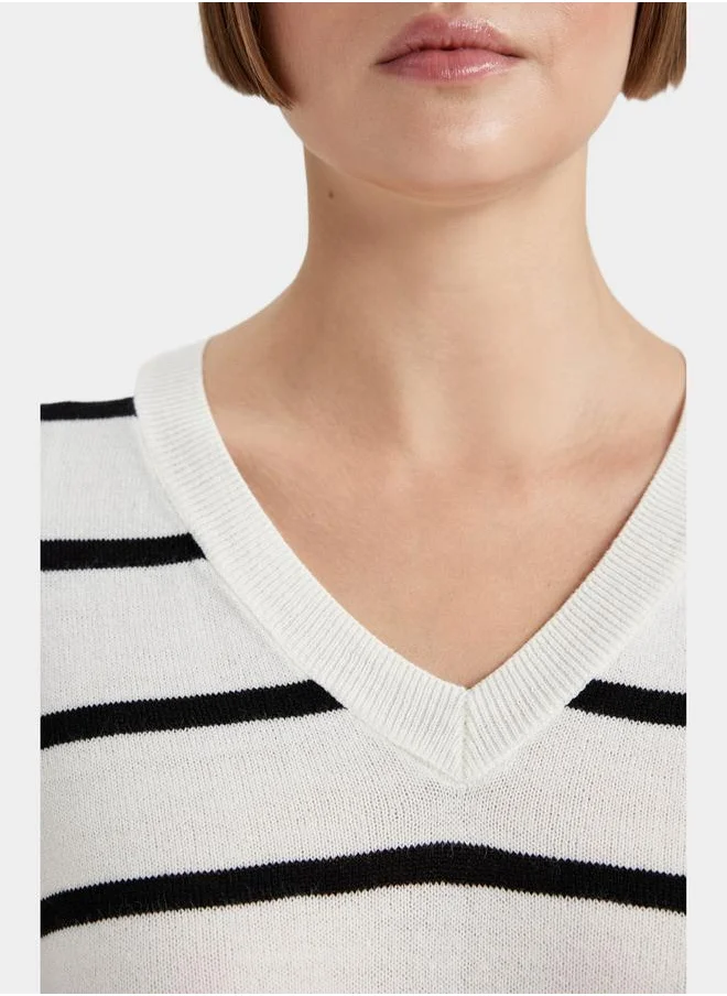 DeFacto Regular Fit V-Neck Striped Knit Sweater by Styli