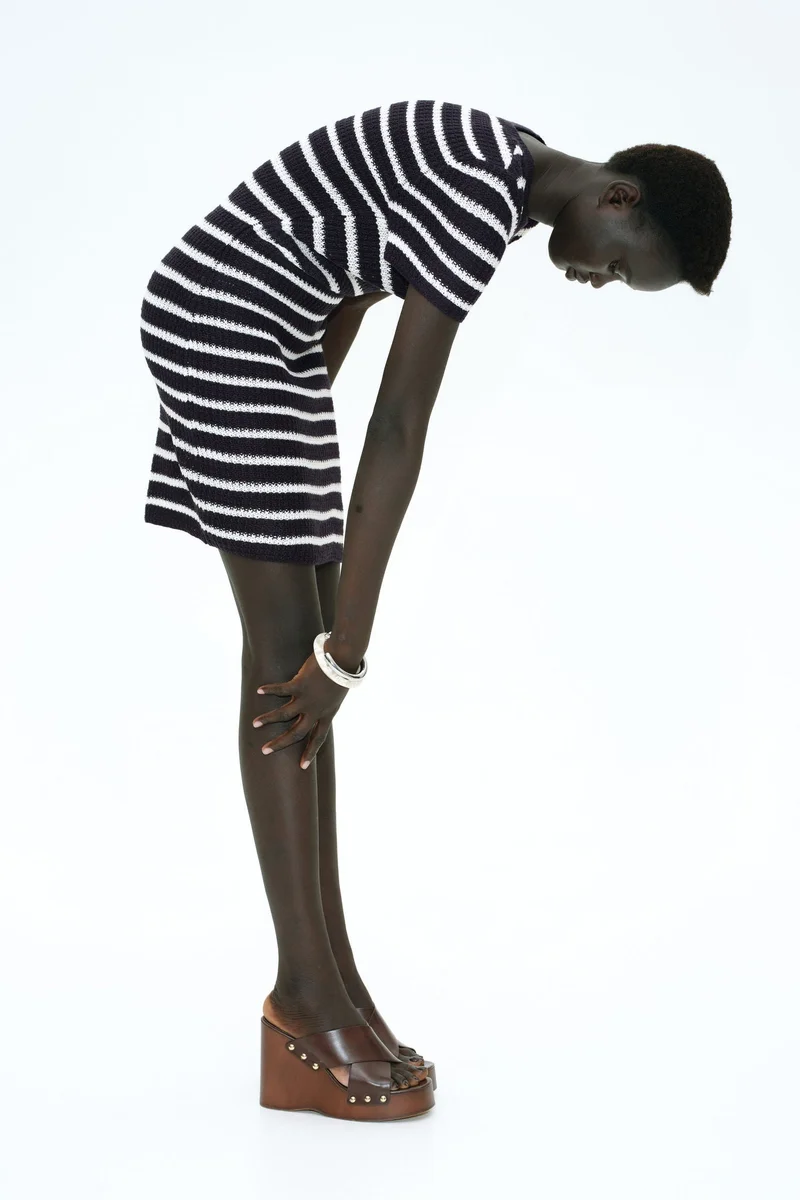 اتش اند ام فستان بوديكون محبوك