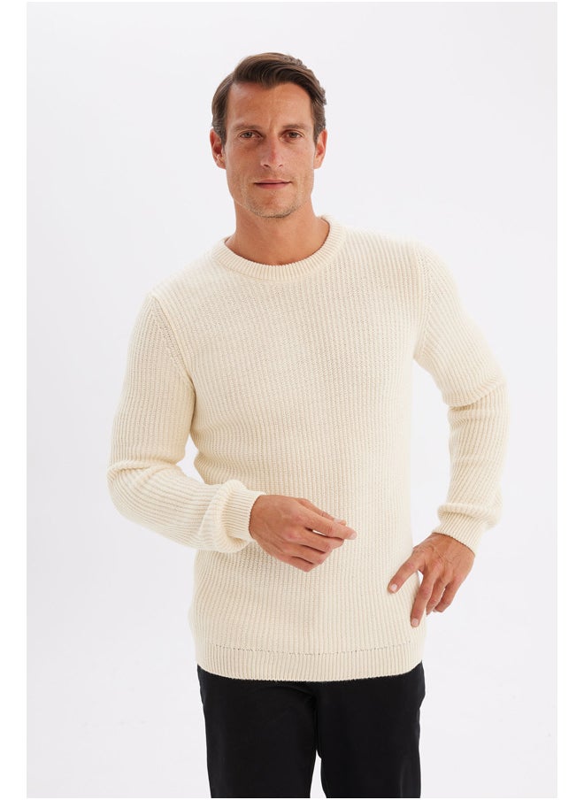 DeFacto Man Tricot Standart Fit Crew Neck Long Sleeve Pullover  - Image 2