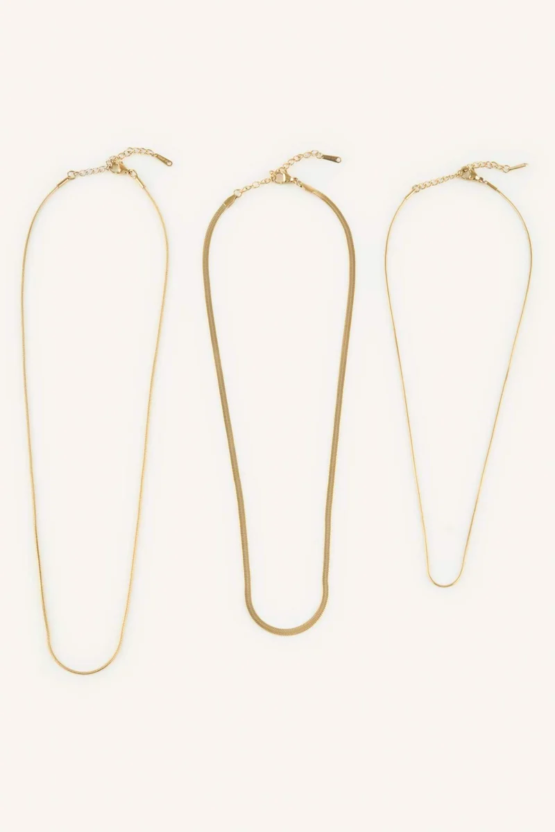 Woman 3 piece Golden Necklace