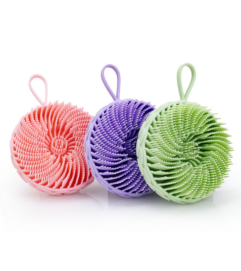 Green Portable Facial Cleansing Brush with Lanyard for Deep Exfoliating - Image 2