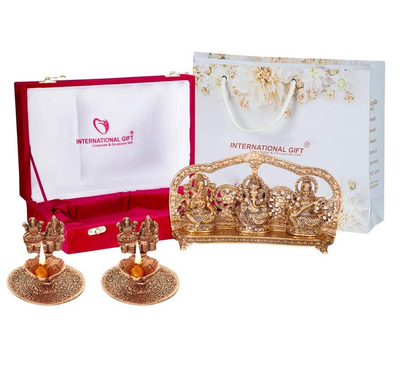 INTERNATIONAL GIFT هدية دولية تمثال لآلهة لاكشمي غانيش ساراتسواتي مطلي بالنحاس مع لمسة مؤكسدة مع 2 قطعة من مصابيح لاكشمي غانيش مع علبة مخملية جميلة وحقيبة حمل 14 سم ارتفاع × 25 سم عرض × 5 سم طول - Image 1