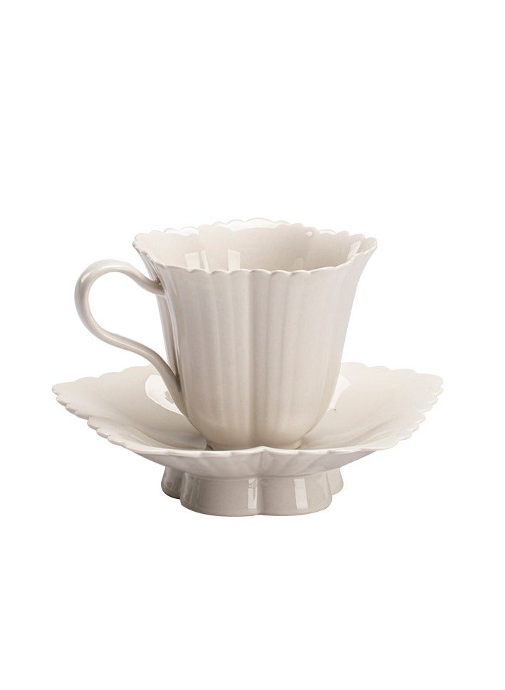 مجموعة فناجين وصحون الشاي والقهوة من البورسلين بسعة 150 مل في صندوق هدايا، تصميم كلاسيكي، كوب مع صحن للاستخدام في المنزل والمكتب والمقهى والمطعم - Image 2