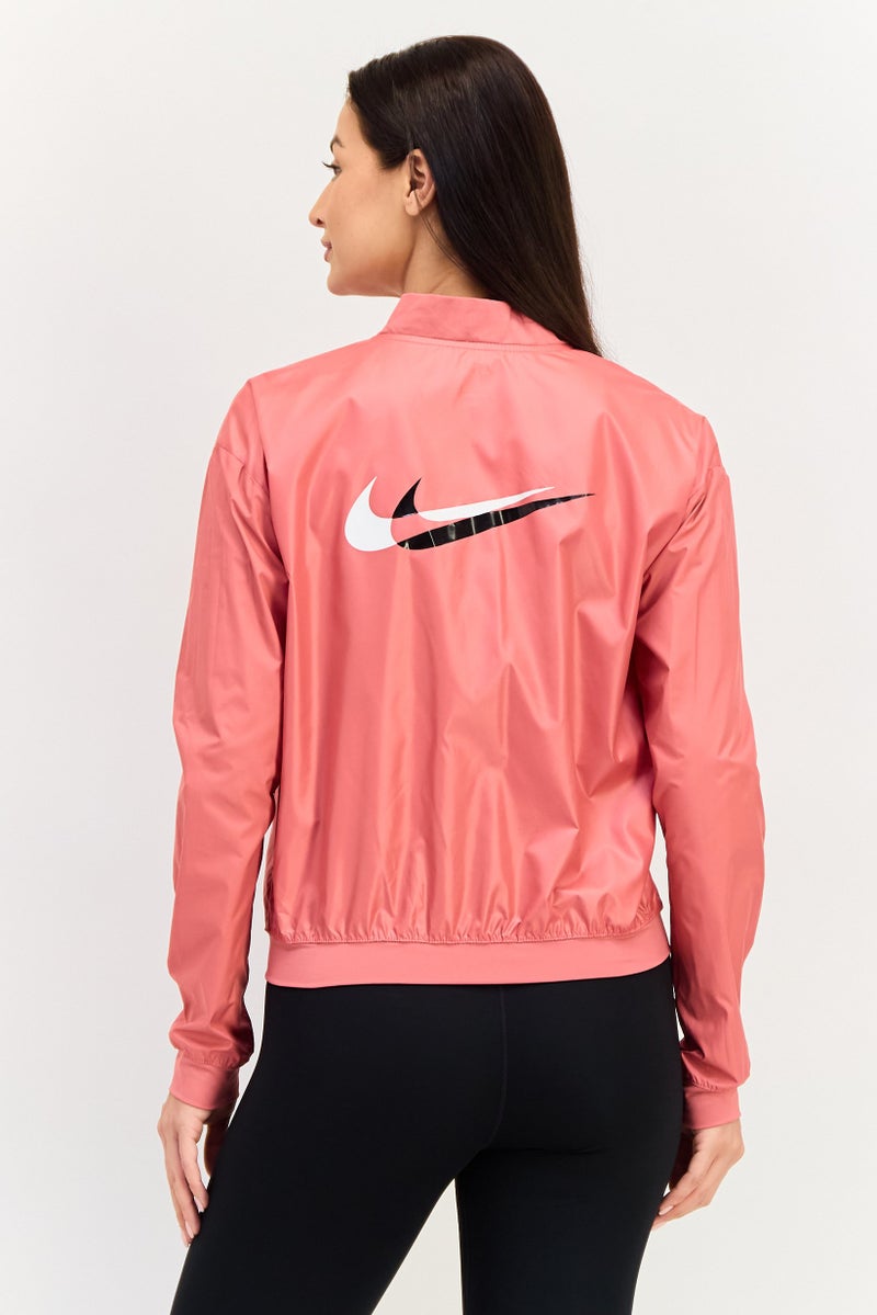 Nike جاكيت رياضي للنساء مناسب للجري، كورال - Image 4