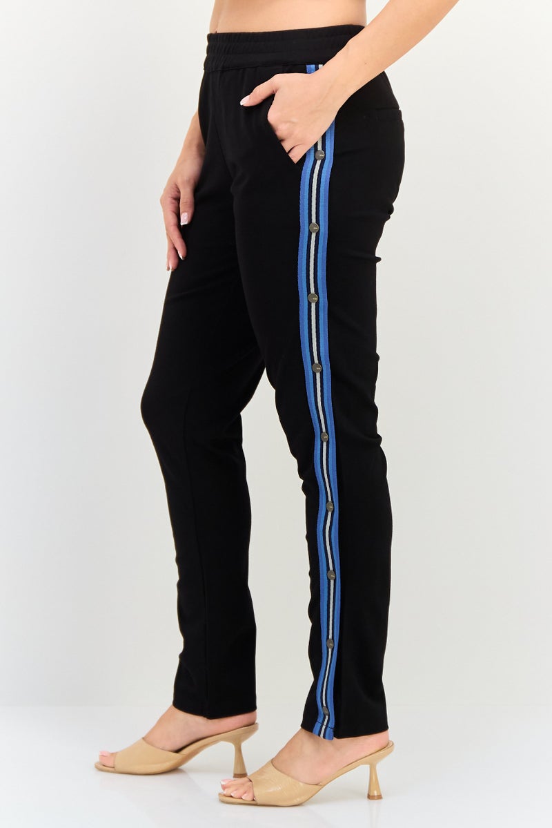 Reiko Women Street Fit Textured Sweatpants, Black - Image 2