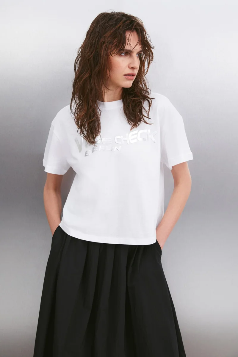 جريميلانج Tulip Women's Crew Neck Short Sleeve Silver Foil Printed White T-Shirt