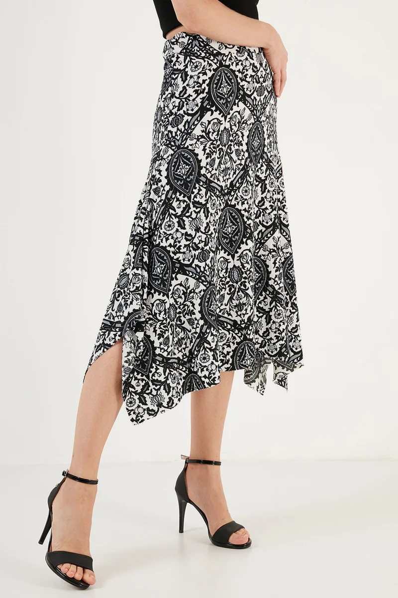 Lela Patterned Slim Cut Asymmetrical Midi Skirt Women's Skirt 5865621