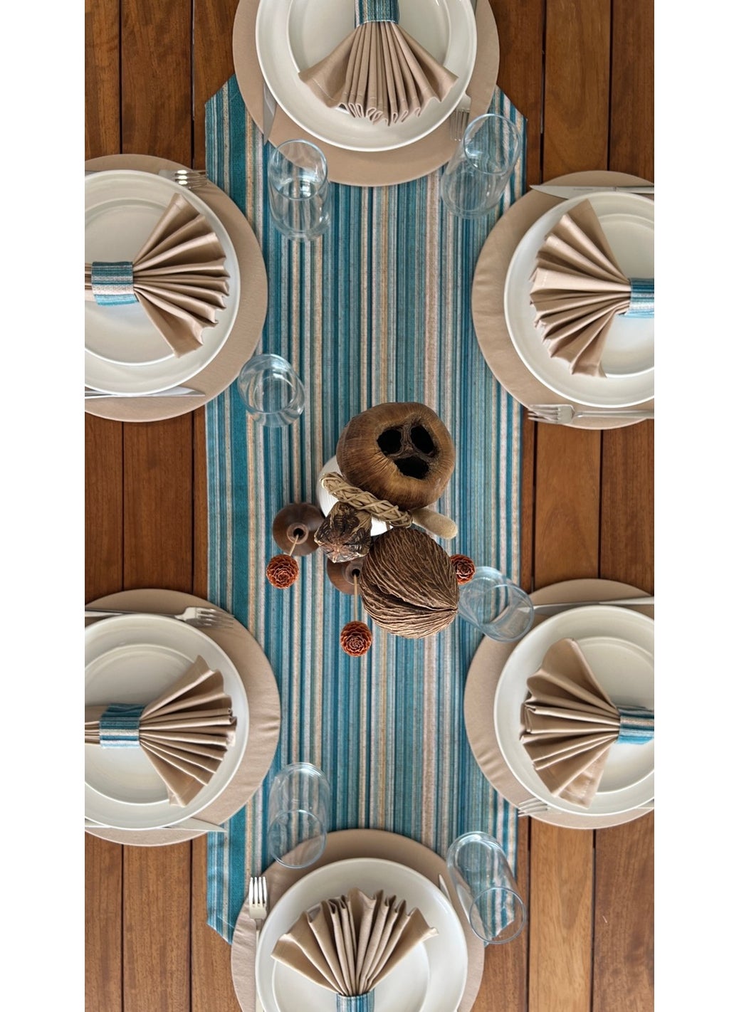 Desenİzmir - PatternIzmir American Service Linen Effect Pattern Set 6 Underlay, 6 Fabric Napkins, 6 Napkin Rings and Runner Cover Combination 2 - Image 1