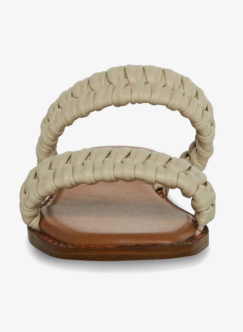 STEVE MADDEN  Steve Madden women's ivory flat sandals for Women | Best Price UAE