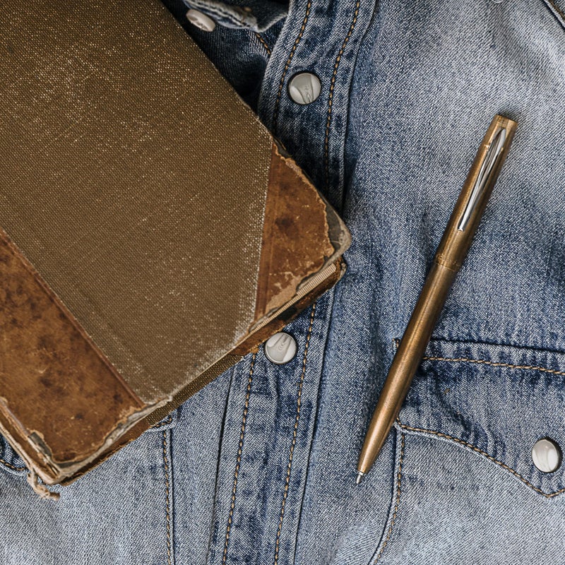 Fisher Space Pen Brass Alloy Cap-O-Matic Pen, Ballpoint, Polished Brass, Black Ink, Gift Box - Image 2