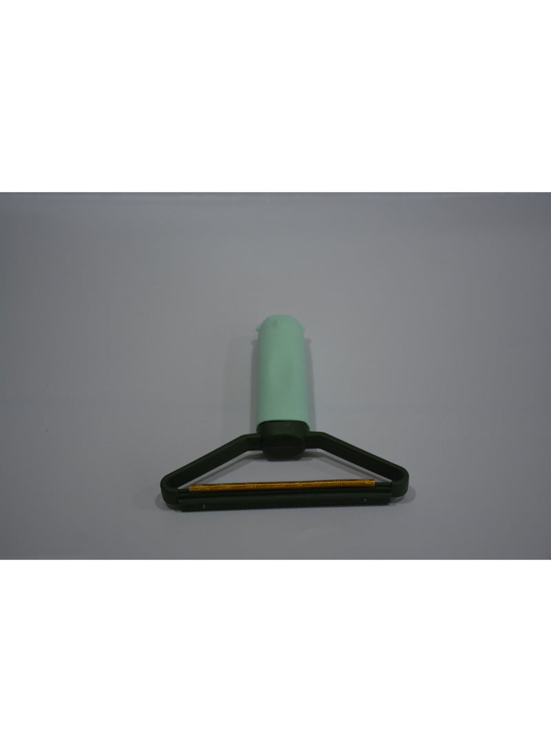 مزيل شعر القطط قابل لإعادة الاستخدام - أخضر | مزيل شعر الحيوانات الأليفة صديق للبيئة، مناسب للأرائك والسجاد والملابس والفراش | لا حاجة لإعادة التعبئة - Image 3