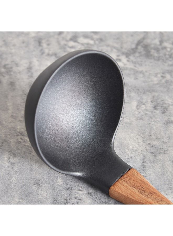 FACKELMANN مغرفة شوربة نايلون صلبة مع مقبض خشبي 28 × 10 سم - Image 2