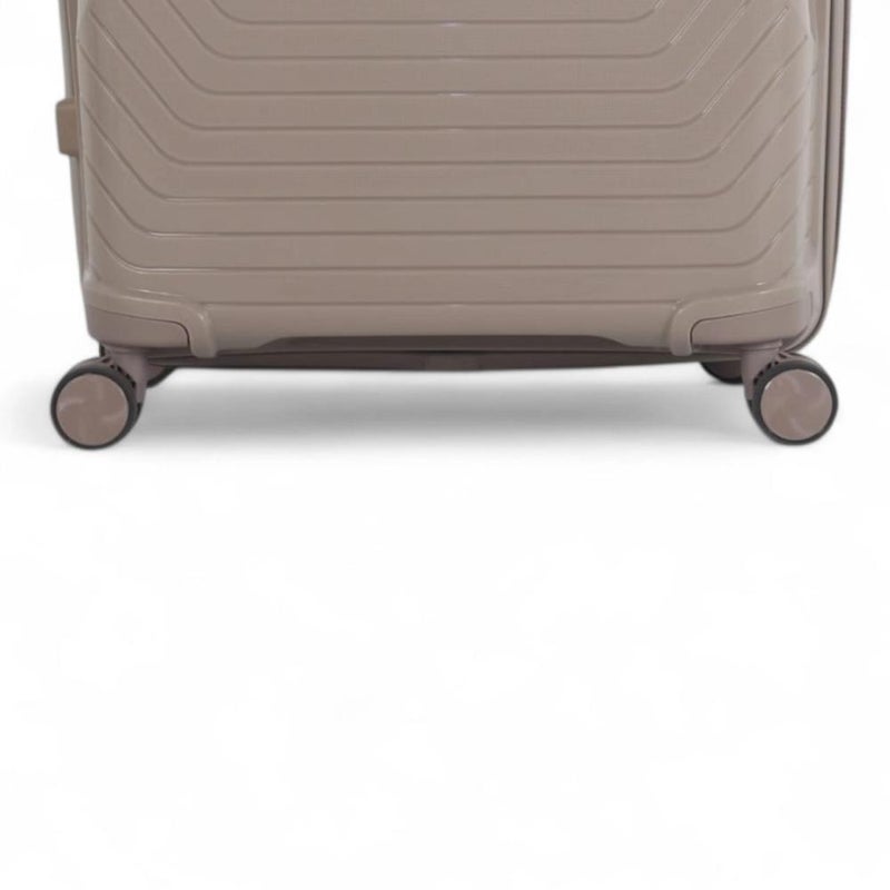 Aviator 3-piece travel bag set made of shatter-resistant polypropylene - Image 4
