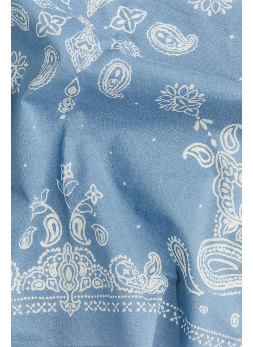 H&M Patterned Neck Scarf