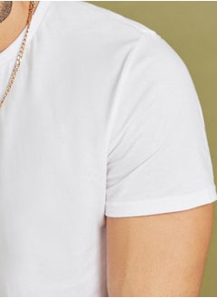 Styli Solid Regular Fit Pure Cotton T-Shirt  - Image 5