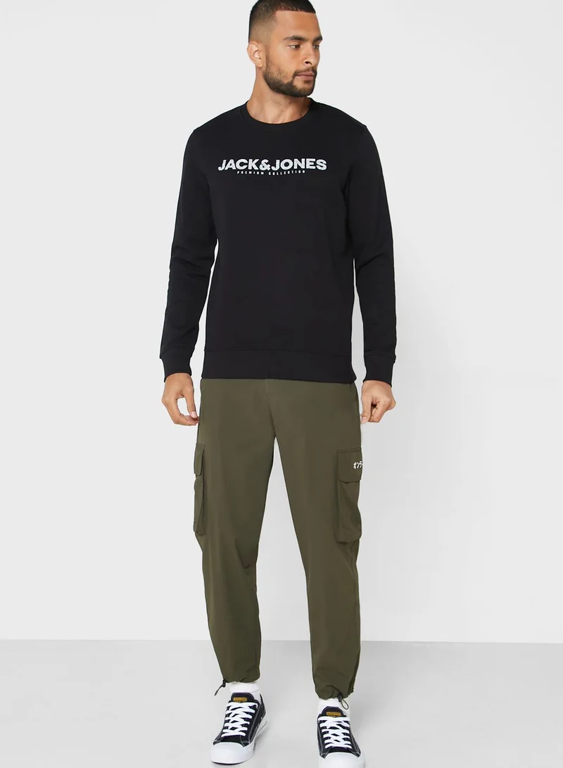 جاك اند جونز سويت شيرت بشعار