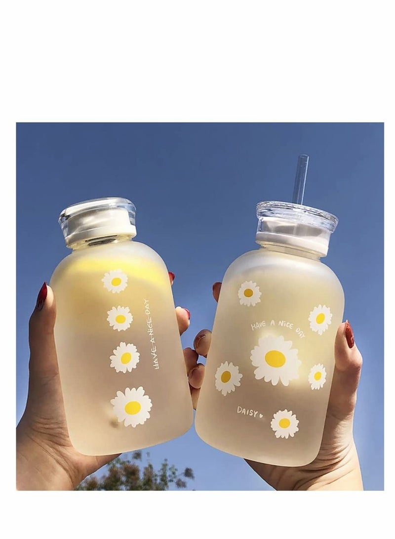 كابتن تيك Cute Water Bottle,  480ml Milk Juice Cute Water Bottle with Scale 2 Lids Little daisy Matte Portable Transparent Water Cup Grass Bottles Creative Handy Cup for Boy and Girls (Matte 4 flower) - Image 5