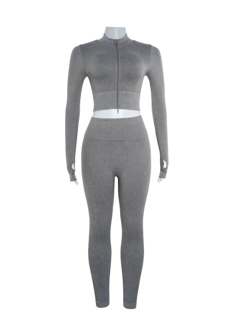 Women's Full Length Zipper Yoga Set - Long Sleeves and Pants, Stretchy and Slim Fit Activewear Perfect for Yoga, Gym and Outdoor Workouts  - Image 2