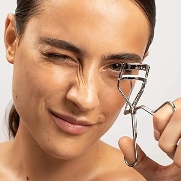 Ere Perez Spectacular Eyelash Curler - Image 2