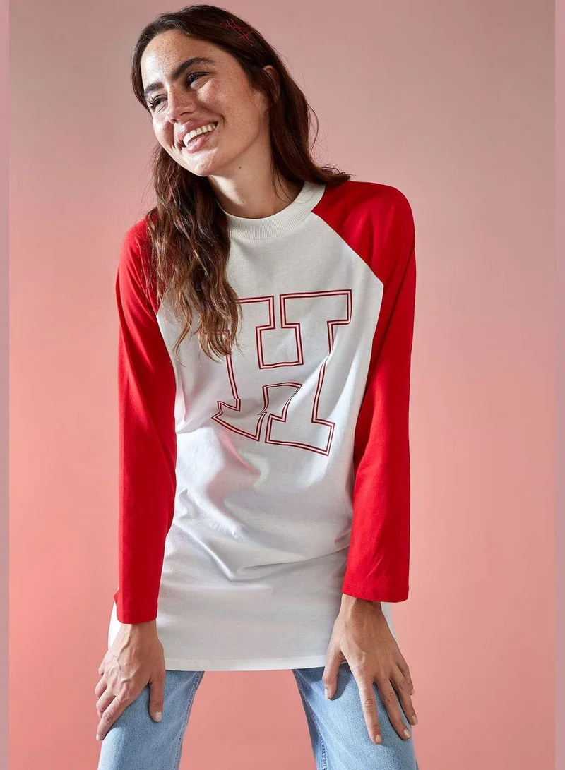 ديفاكتو Relaxed Fit Printed Long Sleeve Crew Neck Tunic