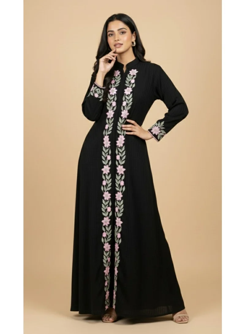 HANA & SARA Traditional Arabic Jalabiya Kaftan - Modest Dress with Floral Embroidery & Pleats