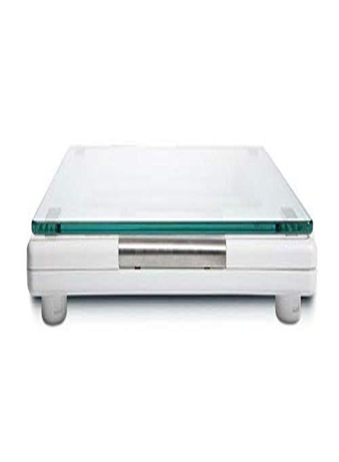 Seca 807 Digital Personal Scale with Extra-Flat Dimensions - Image 2