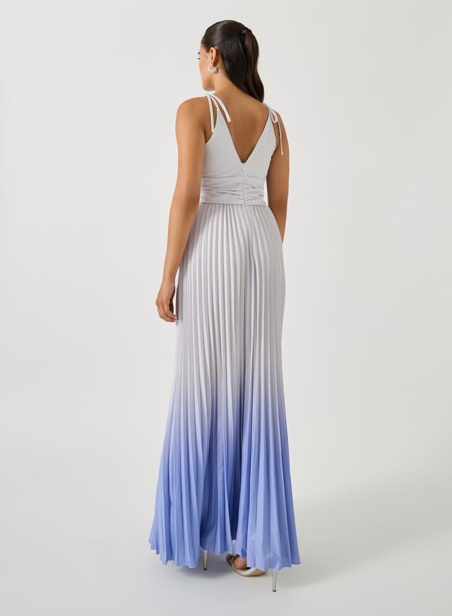 ستايلي فستان ماكسي بياقة على شكل حرف  وكسرات بتدرج لوني - Image 5