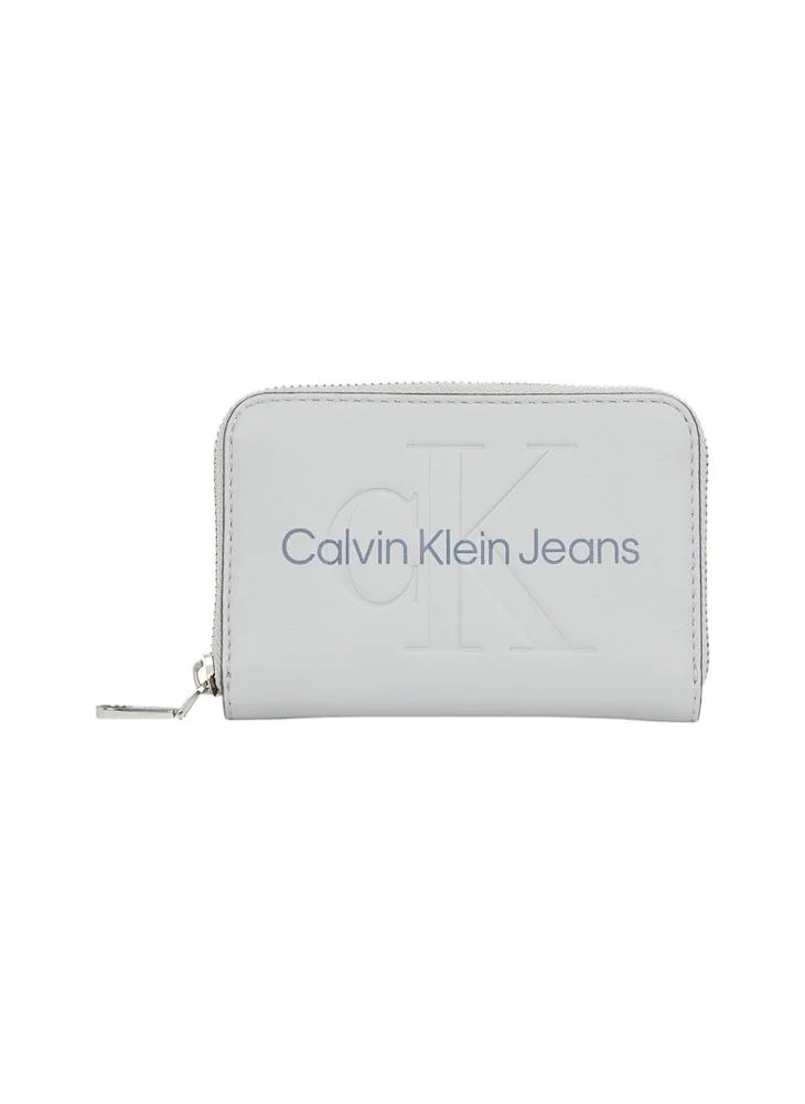 Calvin Klein Jeans Sculpted Med Zip Around Wallet