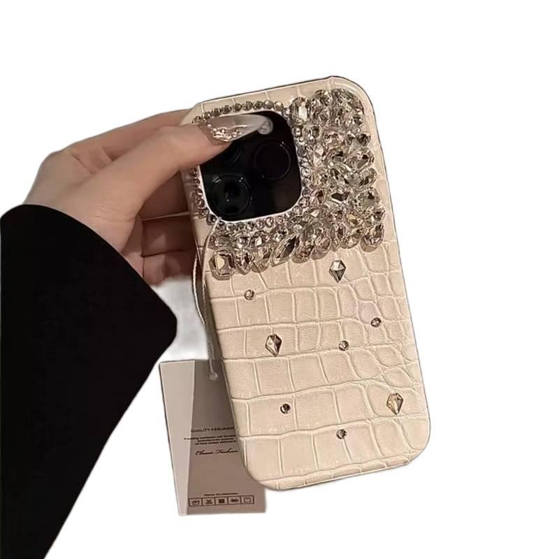 MS غطاء واقي بملمس جلد لـ iPhone 14 / 14 Plus / 14 Pro / 14 Pro Max مع حماية من السقوط وملمس جلد التمساح مع مقاوم للصدمات مع كريستال راينستون باللون أبيض بتفاصيل مرصعة باللون الأبيض - Image 1
