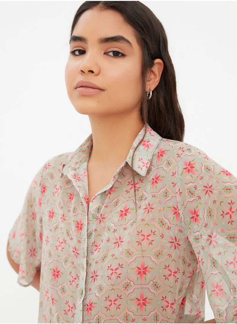 trendyol Floral Print Crop Shirt
