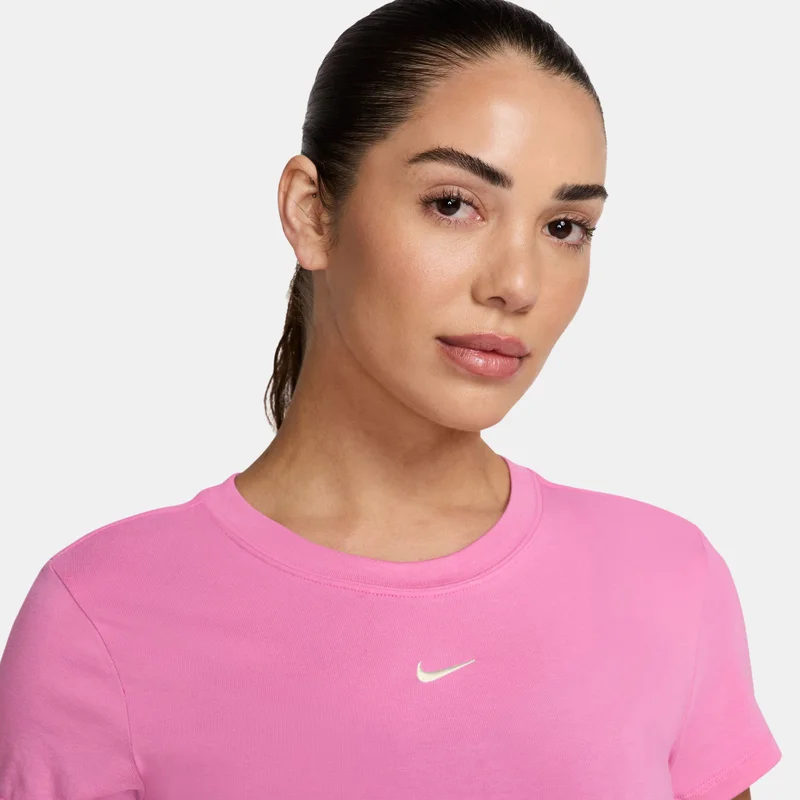 Nike Women's Sportswear Chill Knit T-Shirt