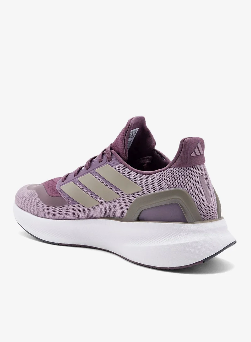 اديداس بيوربوست 5 دبليو