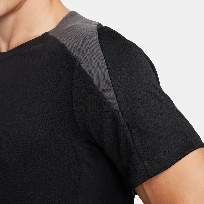 Nike Black Men's Strike Dri-FIT Football Top for Men | Best Price UAE
