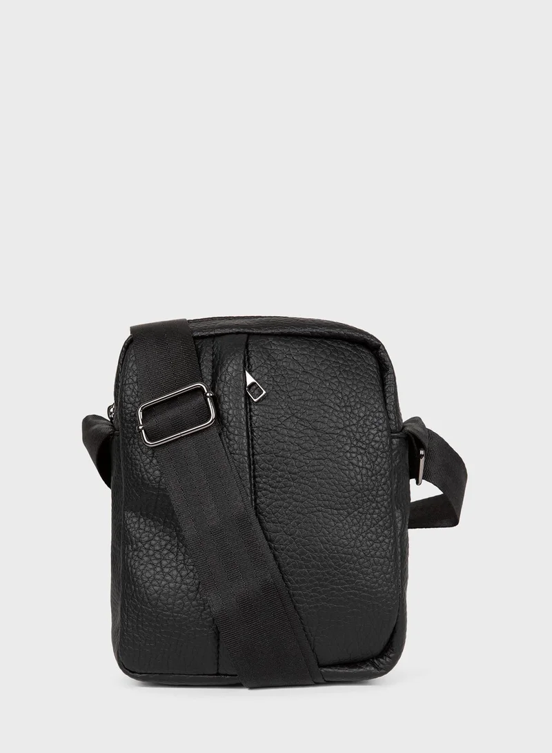 DeFacto Essential Crossbody Bag