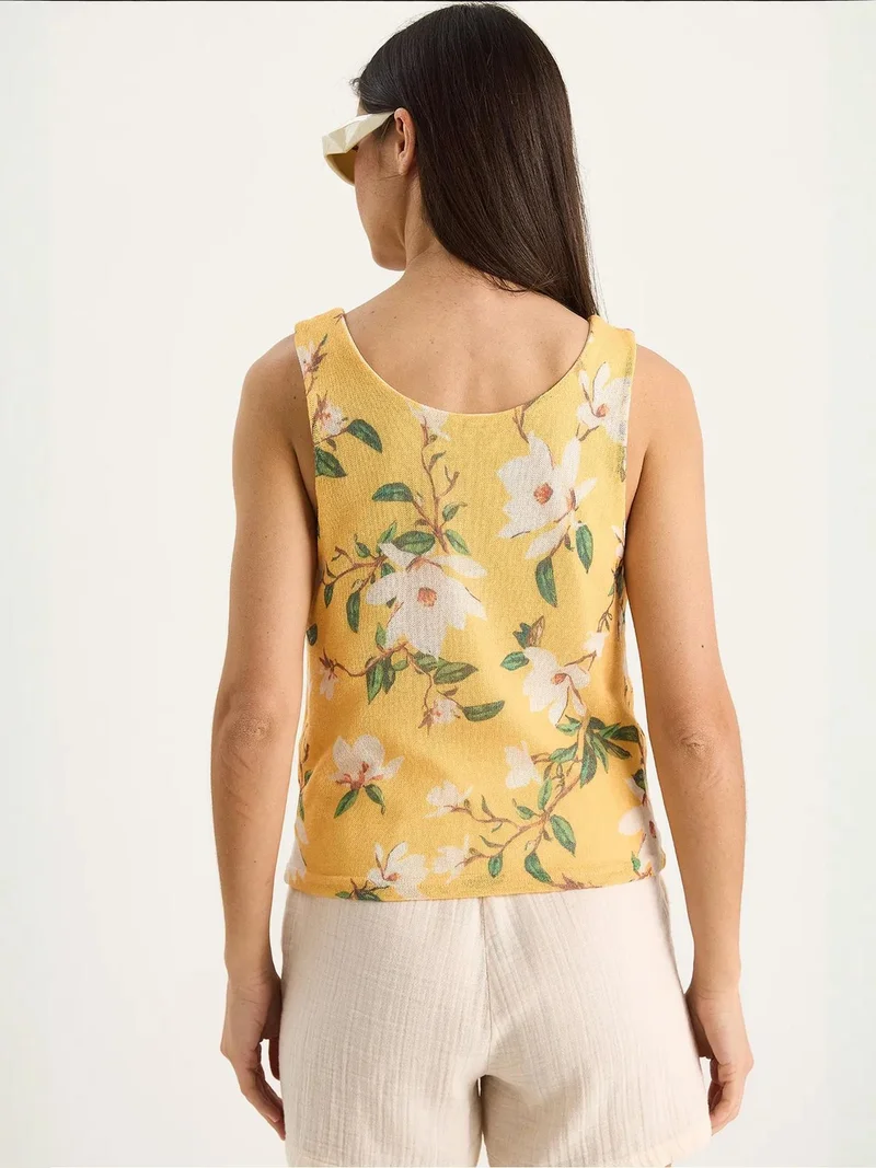 Bianco Lucci Lemon Yellow LUCCI Floral U Collar Sleeveless Top for Women | Best Price UAE