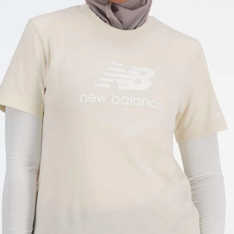 New Balance Linen Women's Sport Essentials Jersey Logo T-Shirt for Women | Best Price UAE