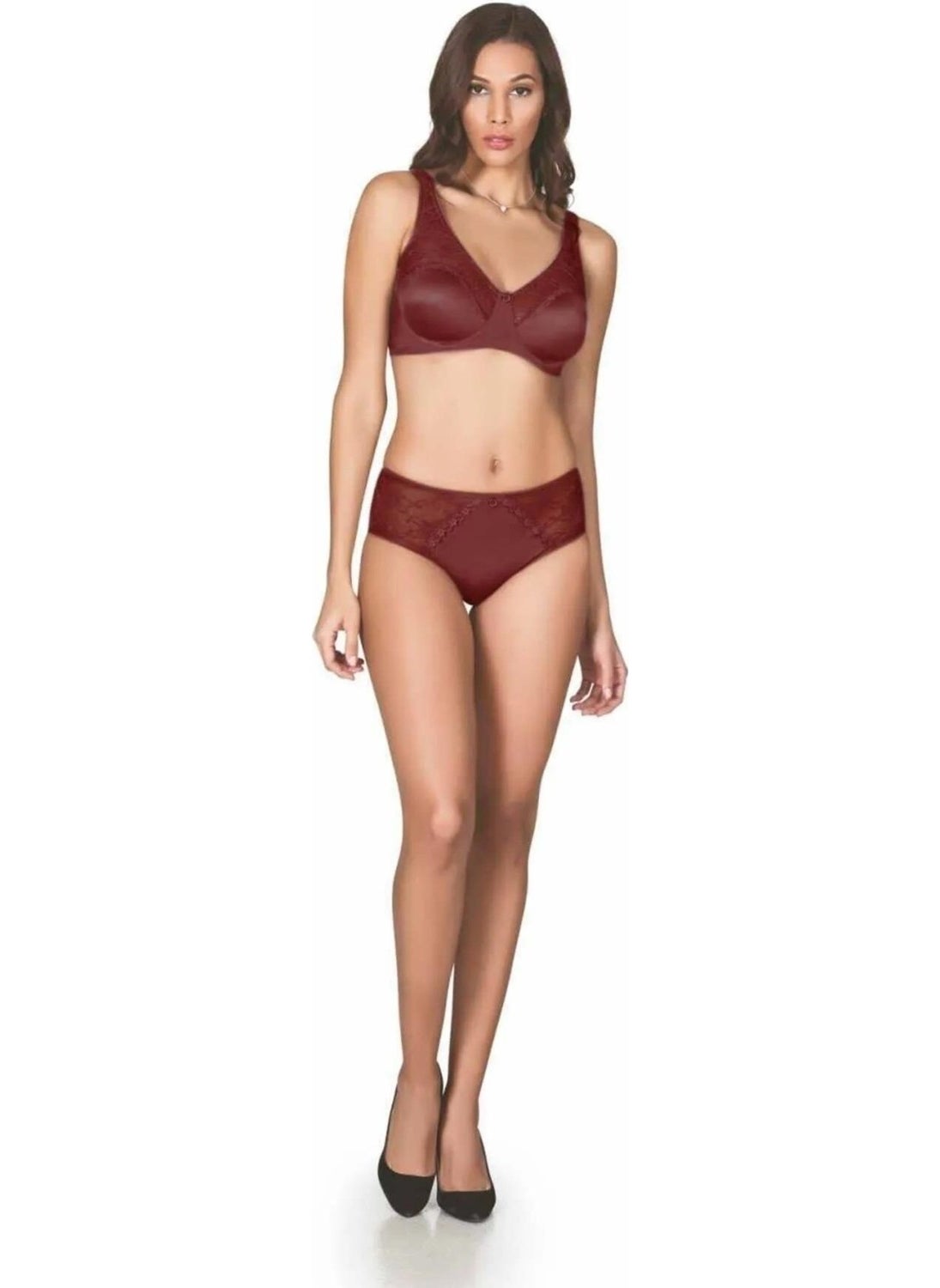 Le Jardin - Women's Non-Supported Lace Detailed Minimizing Bra and Panties Set 5035 - 1 Piece - Image 1