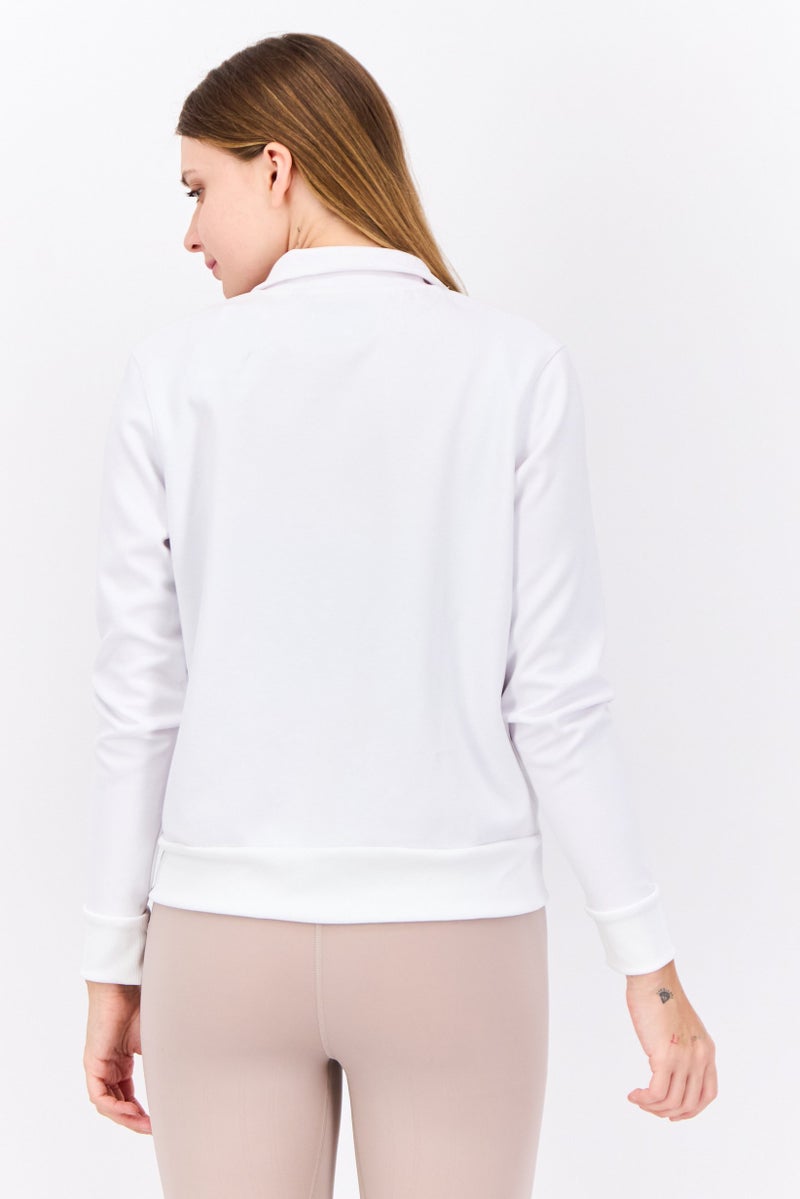 Lyle & Scott سويت شيرت نسائي برقبة عالية بشعار العلامة التجارية، أبيض - Image 3