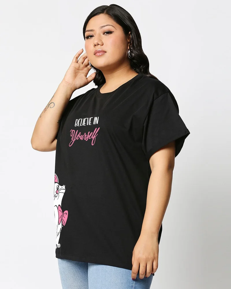 بيواكوف تيشيرت بوي فريند نسائي مقاس كبير بطبعة قطة سوداء