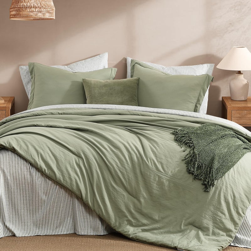 Monbix Queen Comforter Set - 7 Pieces Green Prewashed Bed in a Bag Queen Bedding Sets with Comforters, All Seasons Ultra Soft Comforter Bed Set with Sheets,Pillowcases & Shams - Image 2