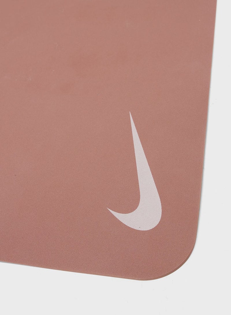 Nike 4 Mm Reversible Yoga Mat - Image 3
