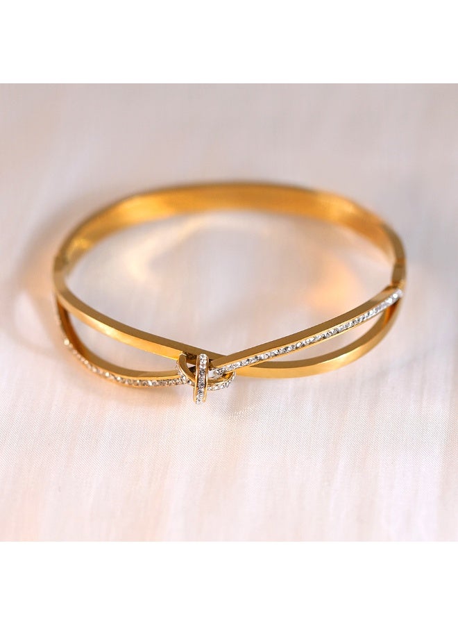 AMETOER Minimalist Women's 18K Gold-Plated Stainless Steel Bracelet - High-Quality Colorfast Jewelry with Diamond-Studded Knot Design - Image 5