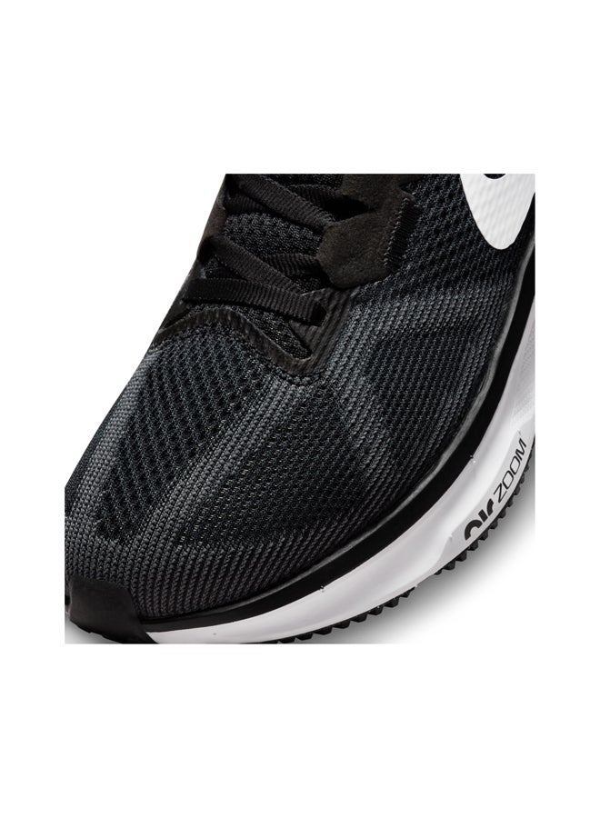 Nike Air Zoom Structure 25 Running Shoes  - Image 3