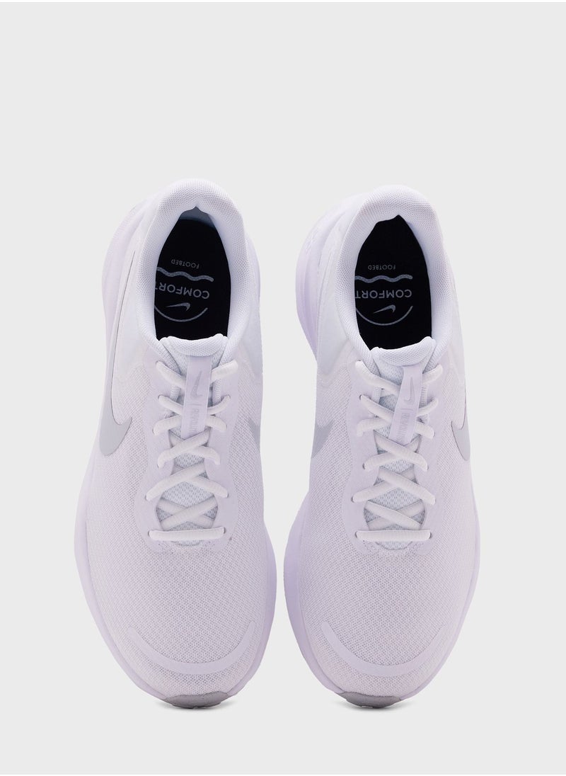 Nike - Revolution 7 - Image 1