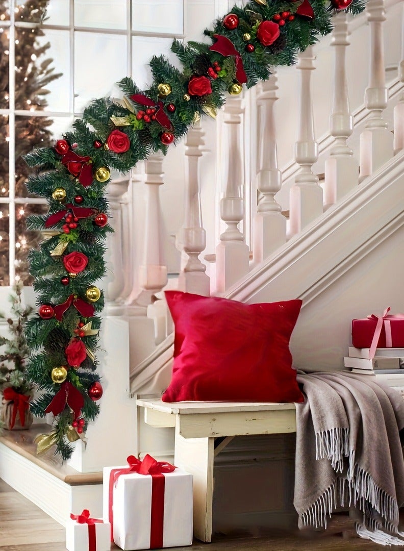 تابيت إكليل عيد الميلاد، إكليل عيد الميلاد الاصطناعي مقاس 59 بوصة مع ورود حمراء، وأقواس، وكرات، وأوراق السرو والتوت للسلالم، والمدفأة، والباب، وديكور عيد الميلاد - Image 3