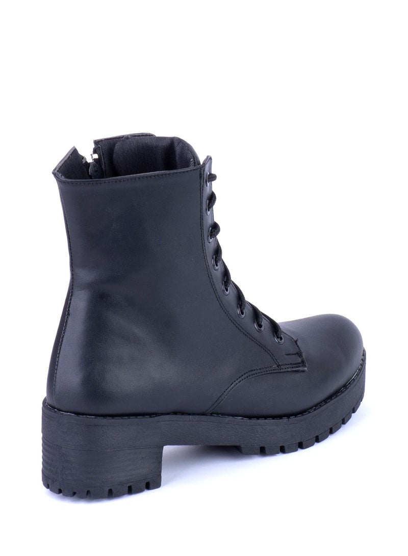Leather Lace Up Boot -Black